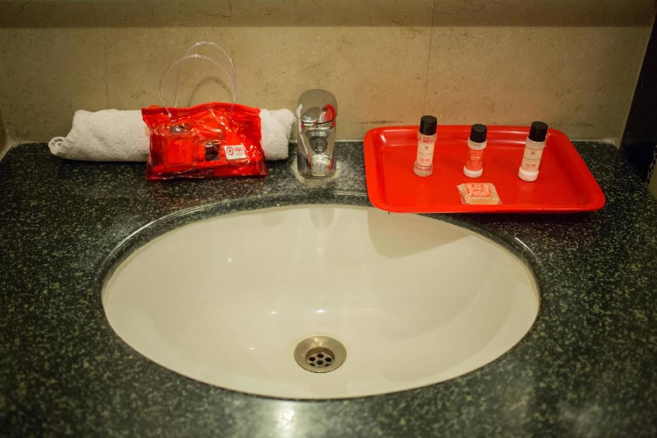 Oyo Rooms Naveen Market Kanpur 