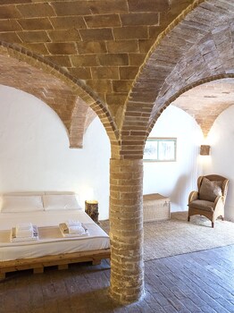 Villa Fonteintanata (ویلا فونتینتاناتا) Guestroom