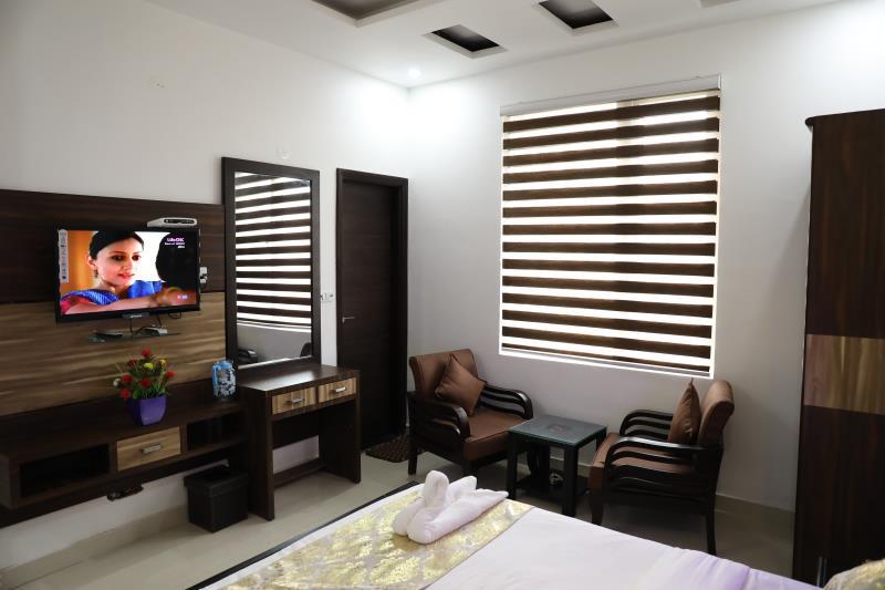 Hotel Aman Residency Amritsar 