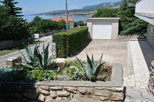 Apartment Klenovica 5575b 