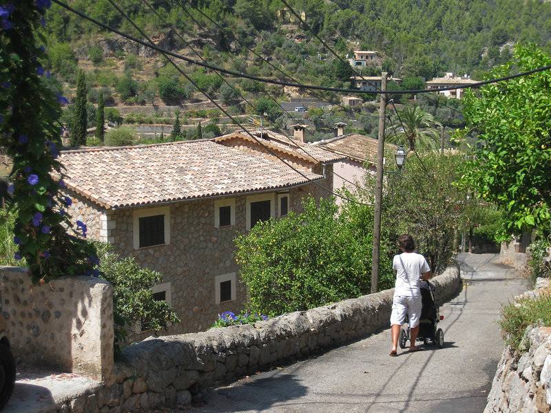 Can Valenti General view