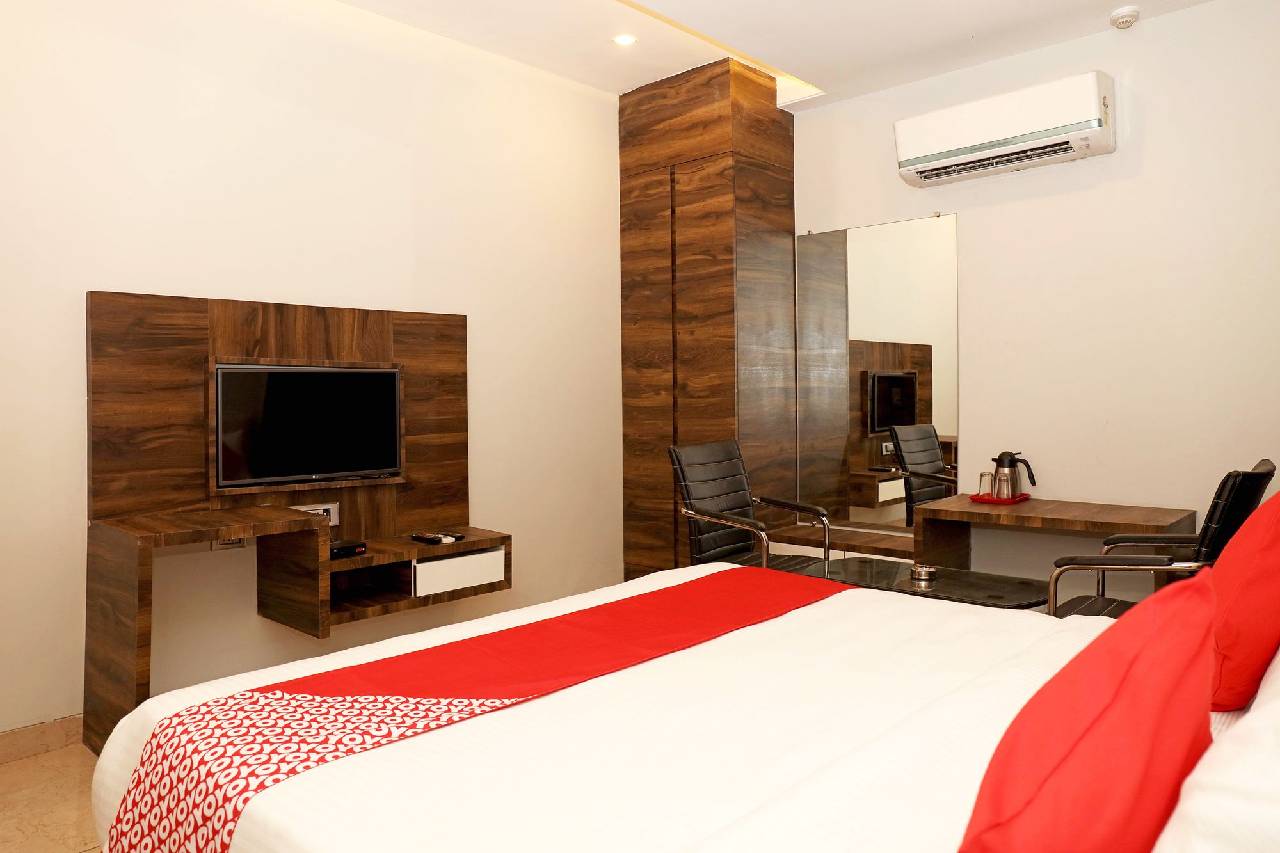 Oyo 11324 Hotel The Bentree 