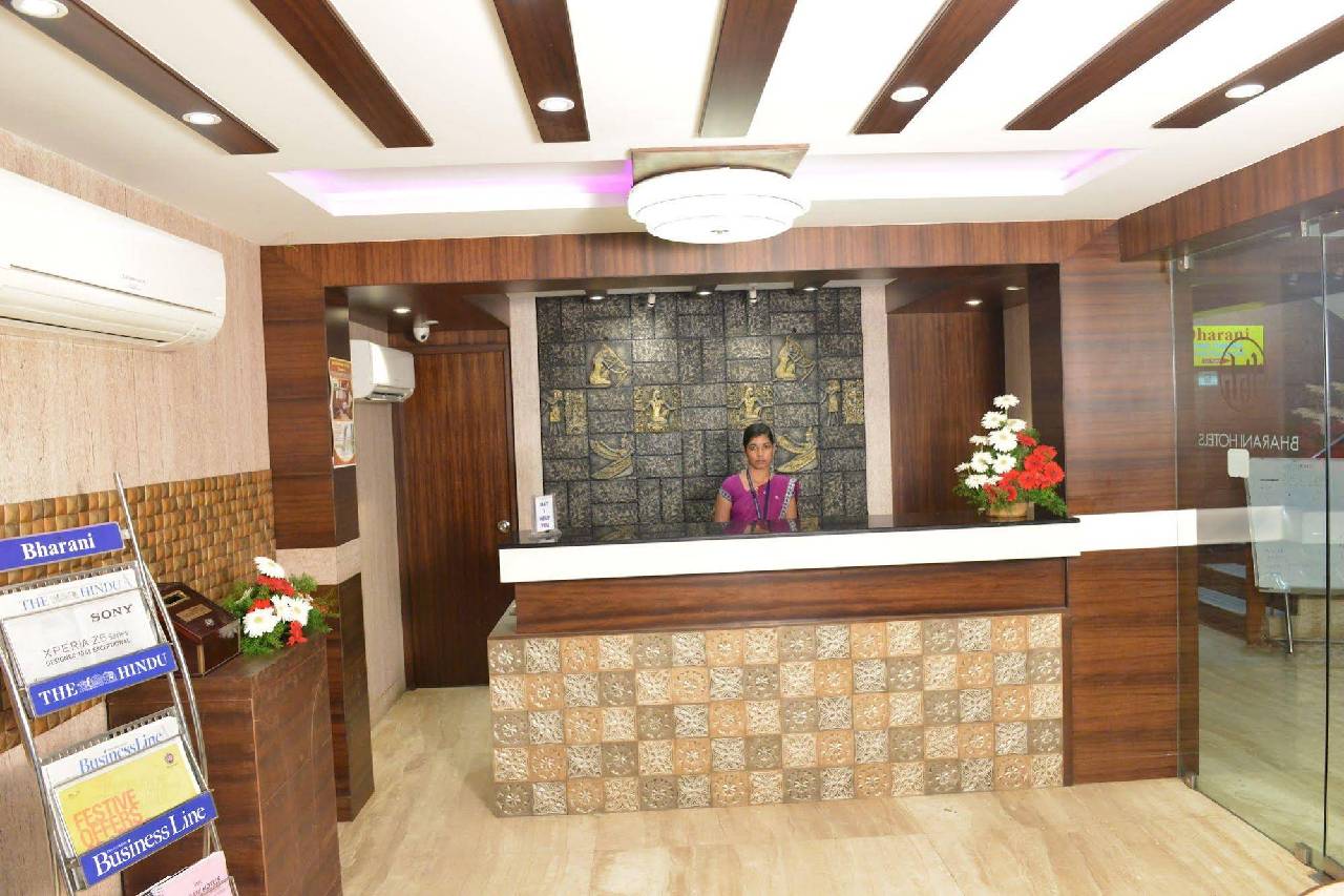 Sree Bharani Hotels (اسری بهارانی هتل) 