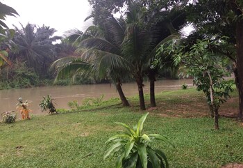 Kuraburi Resort Property Grounds
