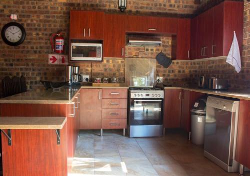 Ex Deo Soenie Self Catering Cottage 