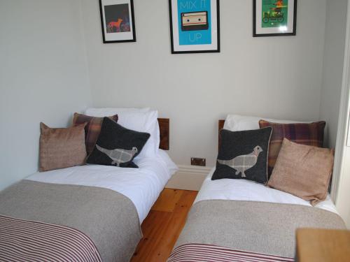 Laburnum Cottage Alnwick (لابورنوم كوتاج آلنویک) 