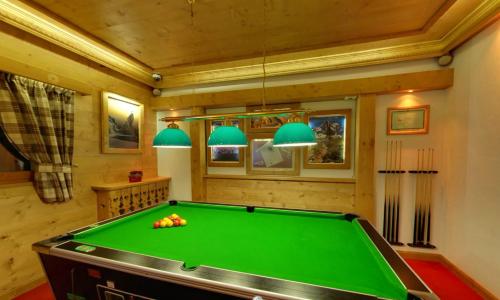Le Dahu Hotel Chalet De Tradition 