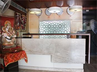 Oyo Premium Near Fortis Faridabad 