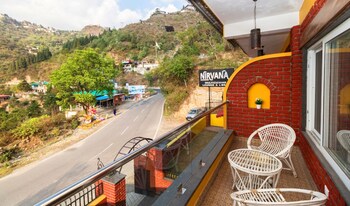 Nirvana Lodge & Lounge Mussoorie Balcony