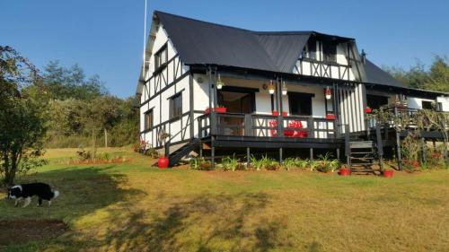 Woodcutters Guest House & Cottage 