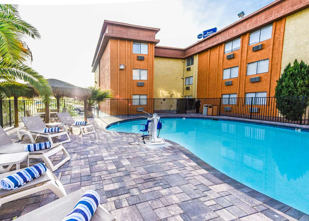 Best Western Mccarran Inn Outdoor Pool