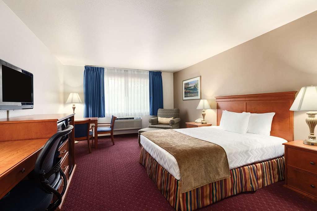 Red Lion Inn & Suites Susanville Red Lion Inn & Suites Susanville | Secure Your Hotel, Self-Catering, or
