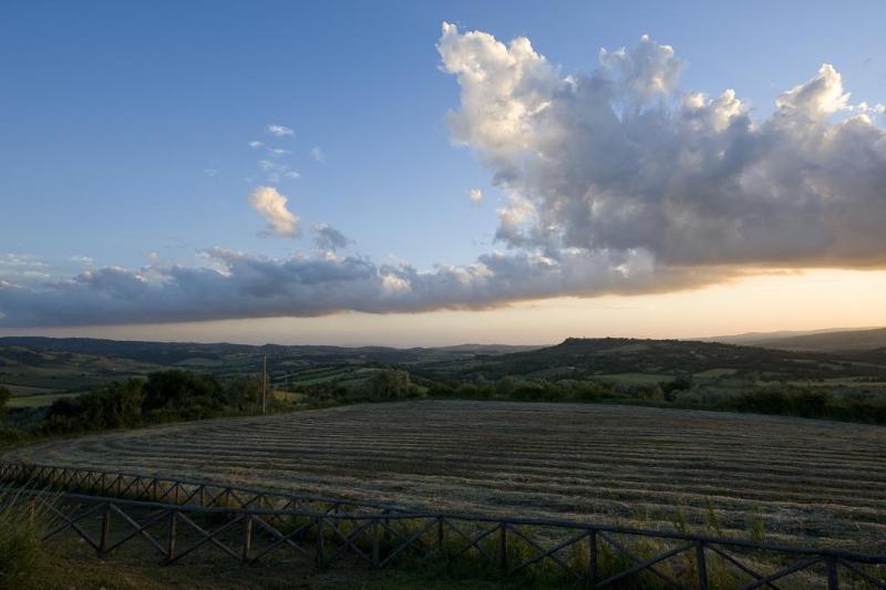 Saturnia Tuscany Hotel General view
