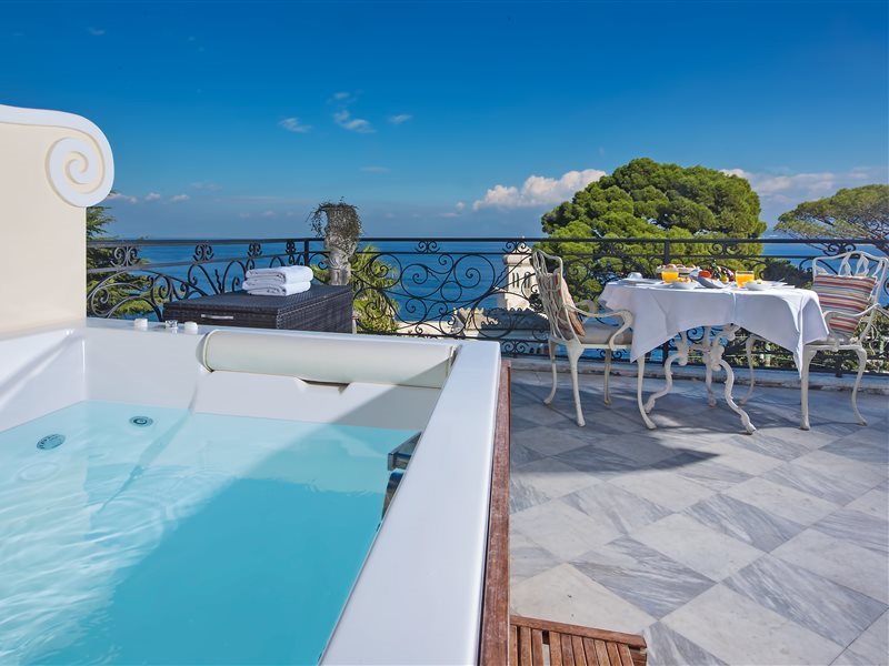 Luxury Villa Excelsior Parco 