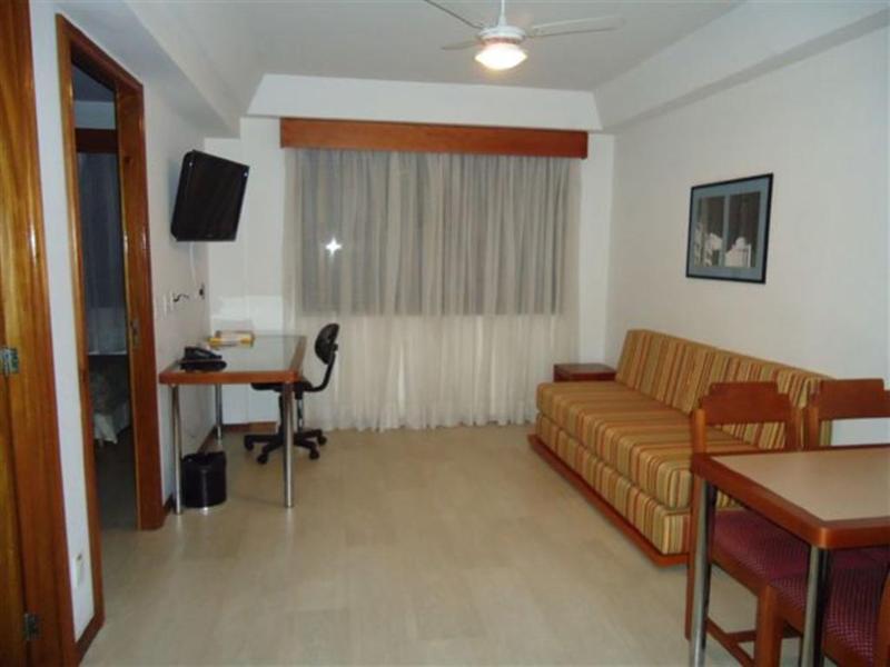 Collins Trade Hotel General view