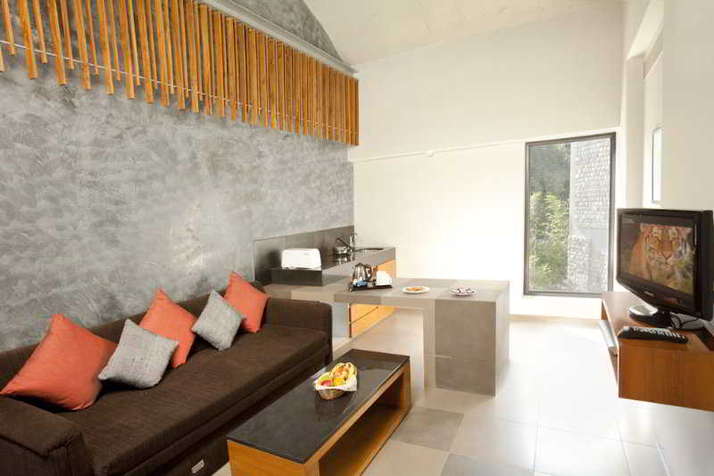 Club Mahindra Nature Trails Room