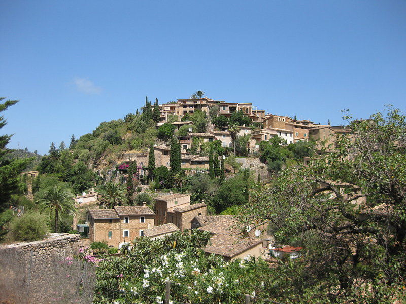 Can Valenti General view