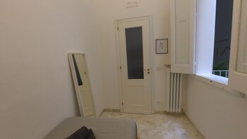 Macchia Mediterranea Guestroom