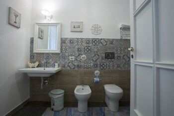 B&b Blanc Maison Etna Relais & Charme Bathroom Sink