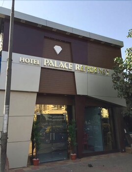 Hotel Palace Reisdency Featured Image