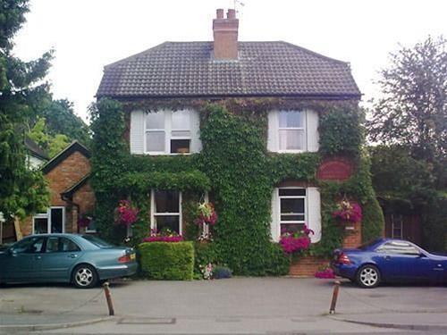 Meadowcroft Guest House 