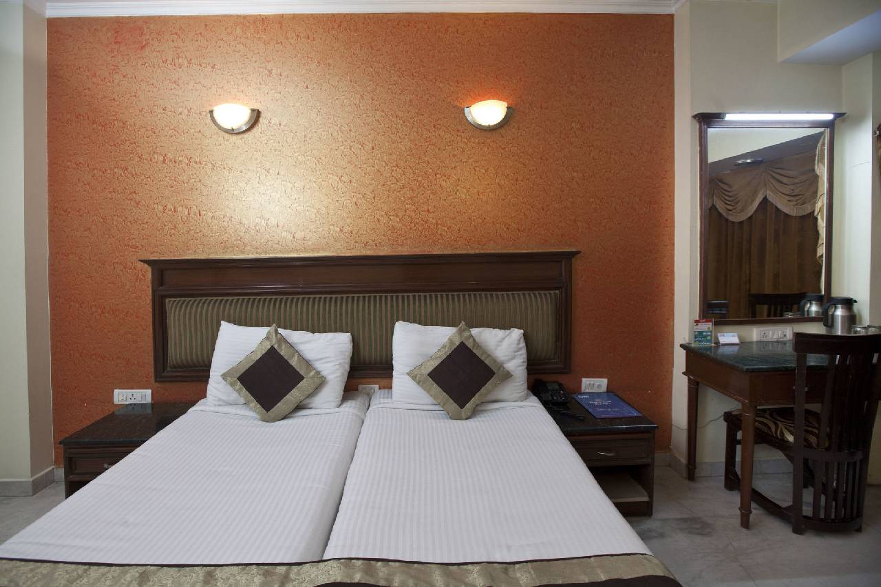 Oyo Rooms Dlf City Park 