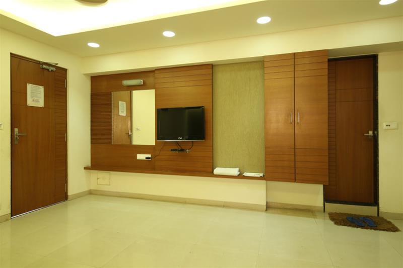 Hotel Apex (هتل آپکس) 