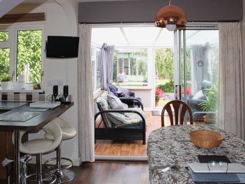 Sandringham Heights 