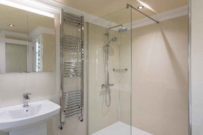 Ednam House Hotel Room
