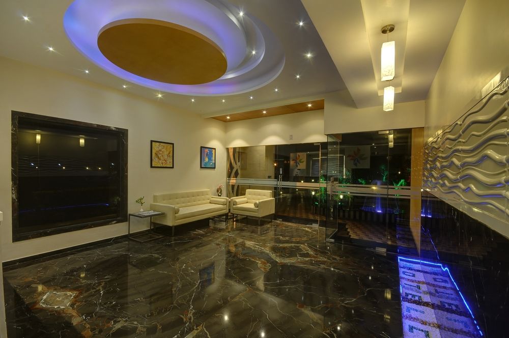 Hotel Chirag Reception