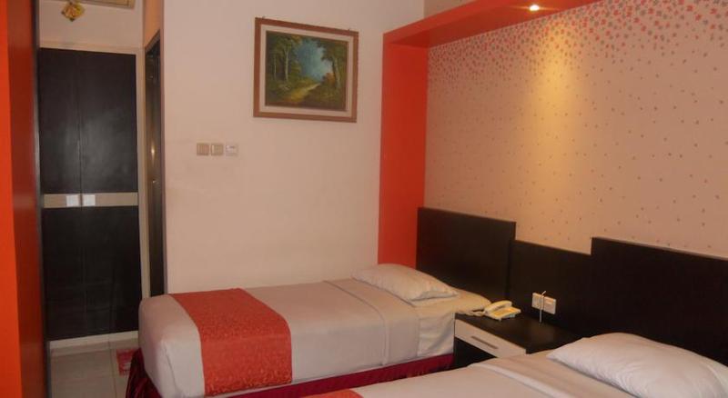 Luminor Hotel Jember General view