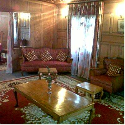 New Zenith Group Of Houseboats 