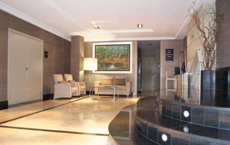 Room Hotel Lobby