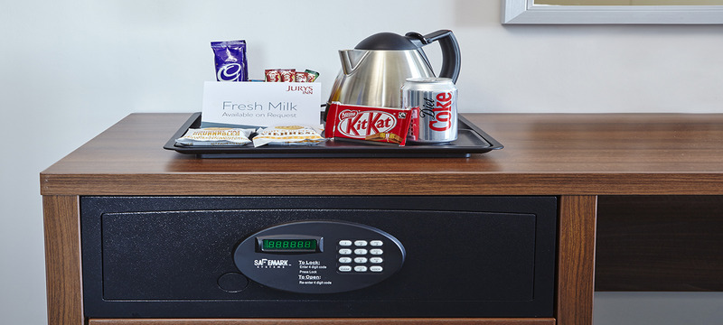 Jurys Inn Milton Keynes Room
