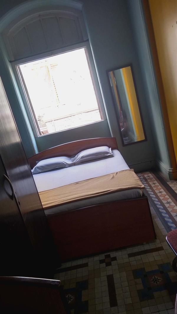 Carlton Hotel 