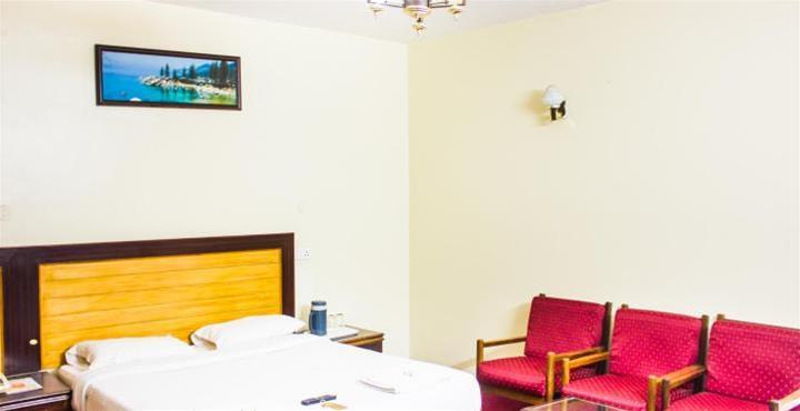 Hotel Preethi Palace 