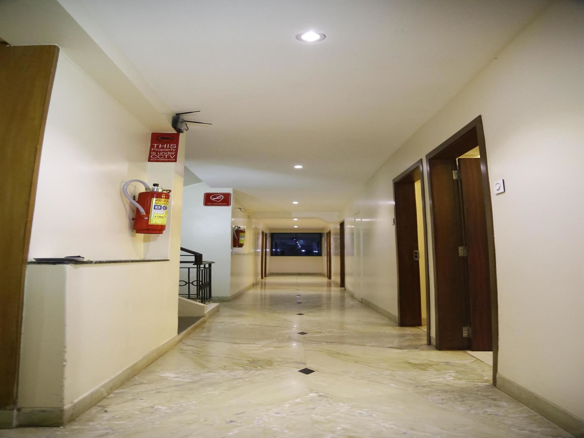 Oyo Rooms Old Pune Bangalore Road Kolhapur 