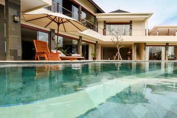 Villa Gumamela Bali Outdoor Pool