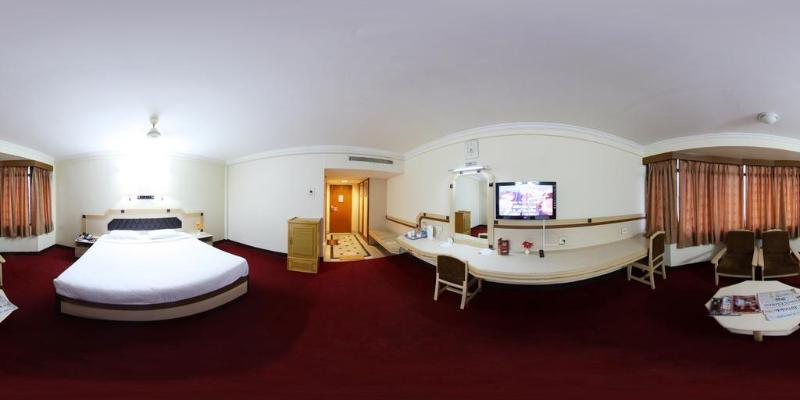 Hotel Femina General view