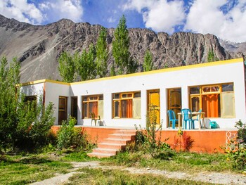 Habib Guest House (هابیب گست هاوس) Featured Image