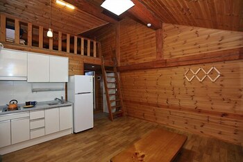 Muju Moon River Pension In-Room Kitchen