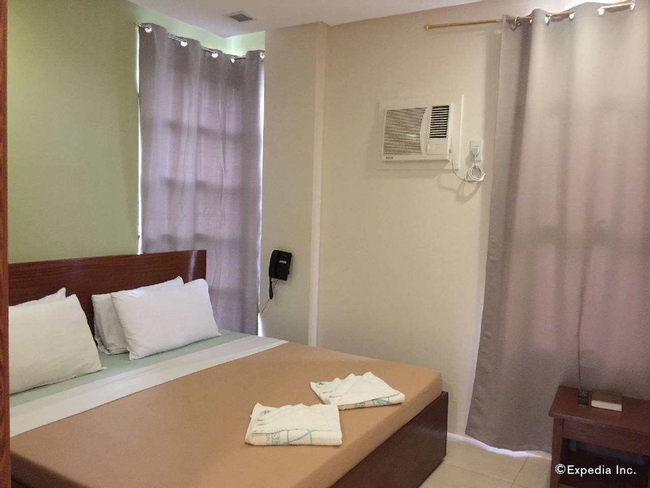 Coron Visitors Hotel 