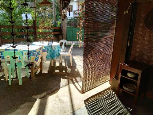 Kalachuchi Hostel For Divers 