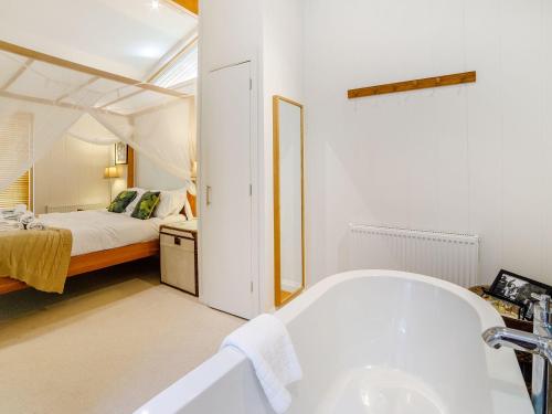 4 Stonerush Valley Looe 