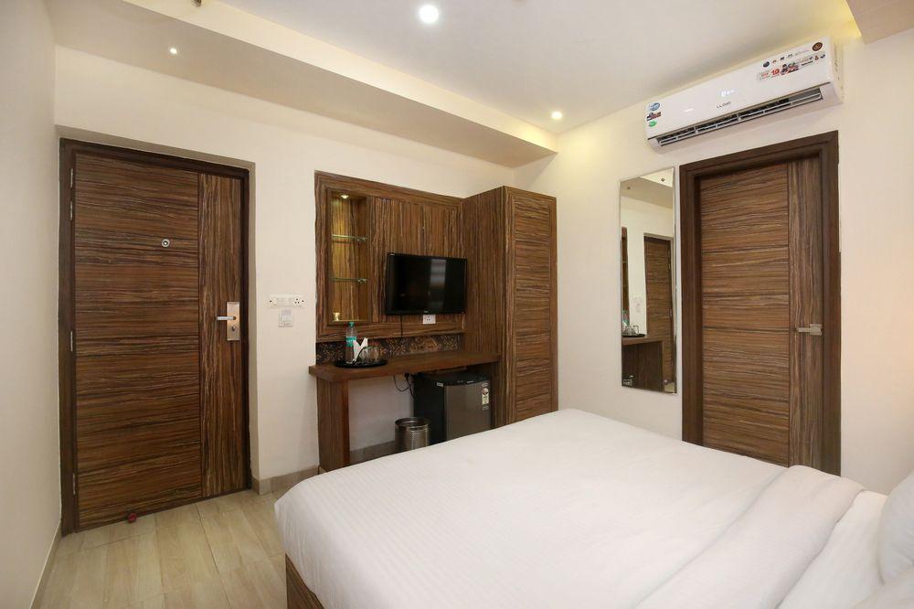 Oyo 8277 Tricity Relax Inn 