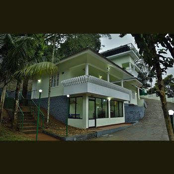 Aruvi Resort Munnar 