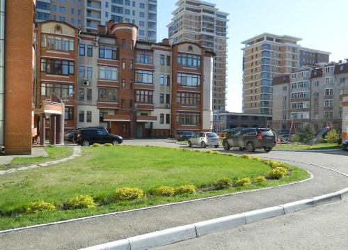 Apartment On Meridiannaya Ulitsa 6 