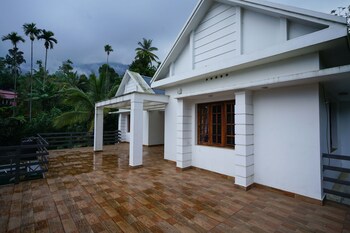 Oyo 10639 Wonderful Homestay Exterior
