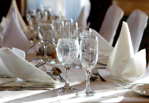 Cressfield Country House Hotel (كرسفیلد کانتری هاوس هتل) 