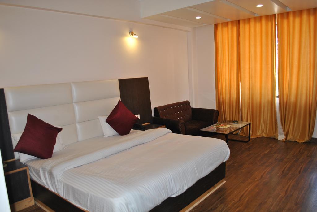 Hotel Natraj International 